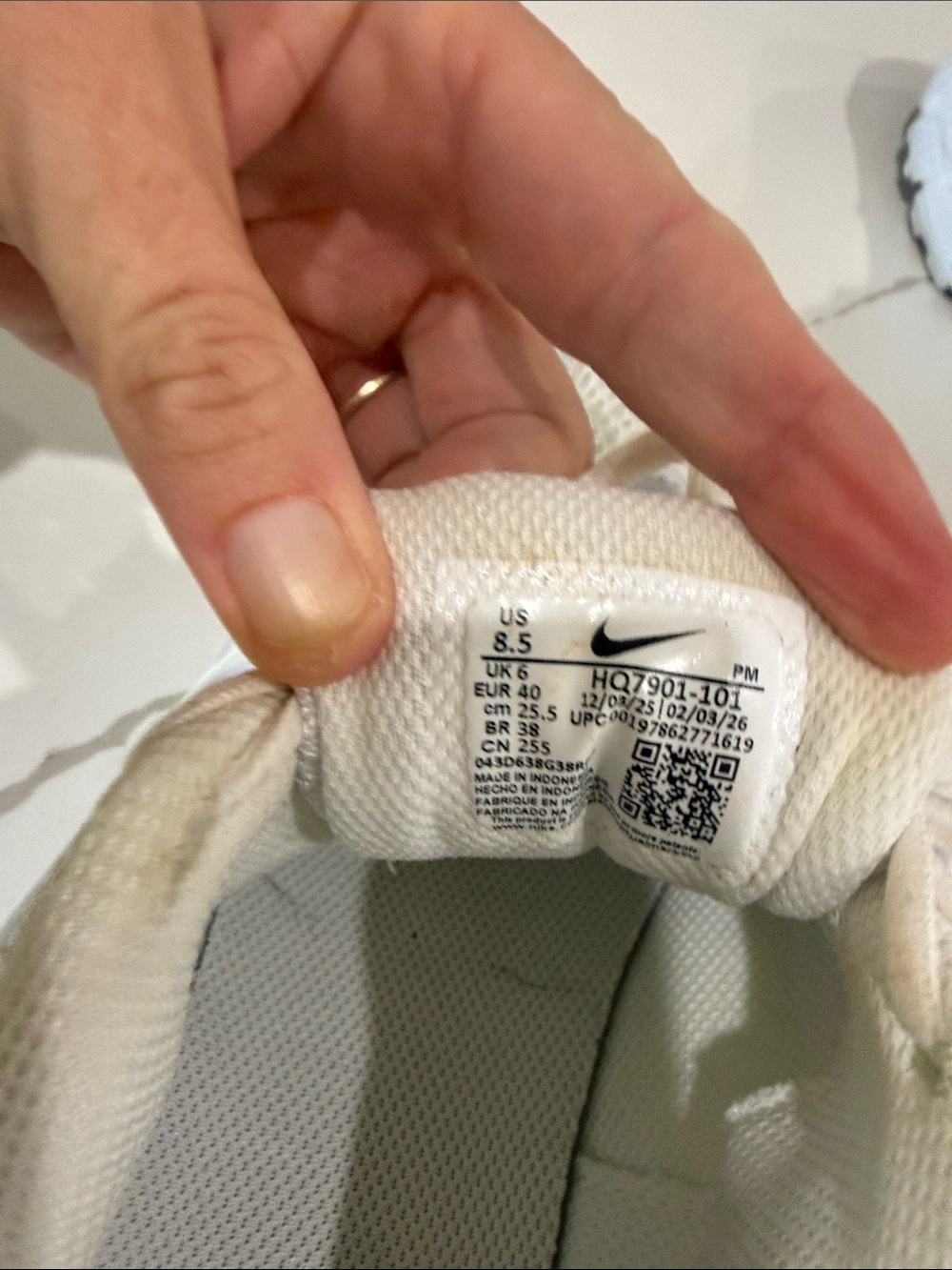 Nike V5 RNR - Picture 4 of 4